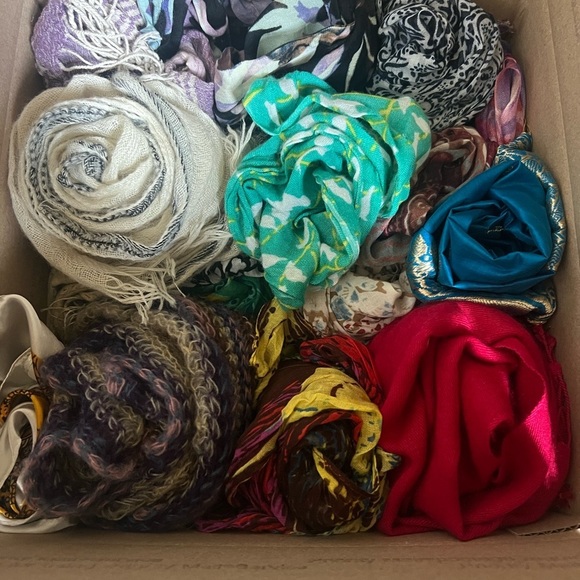 Vibrant Women's Scarf Collection - Picture 1 of 2